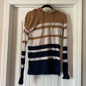 Last chance!! Men’s hooded stripe shirt